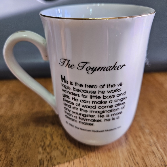 Vintage Norman Rockwell Set of 8 Cups 1982 - Picture 13 of 16